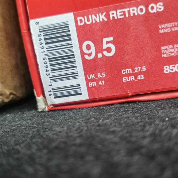 Nike Michigan Wolverine Dunk Hi  Blue and Yellow Sneakers Sz 9.5 Mens - Picture 2 of 6